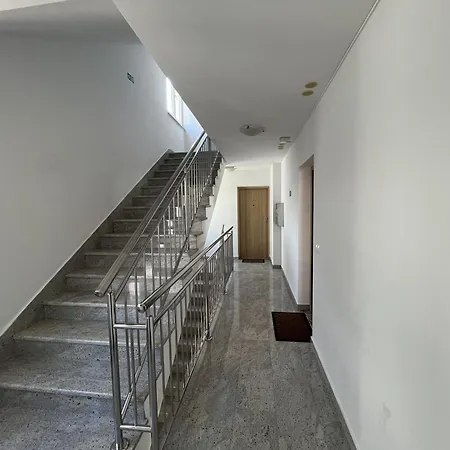 Diana Apartman