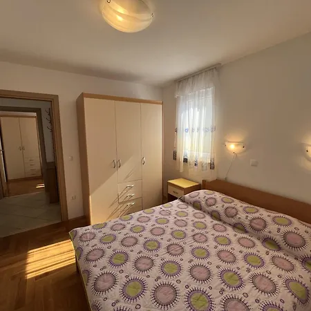 아파트 Diana 마카르스카